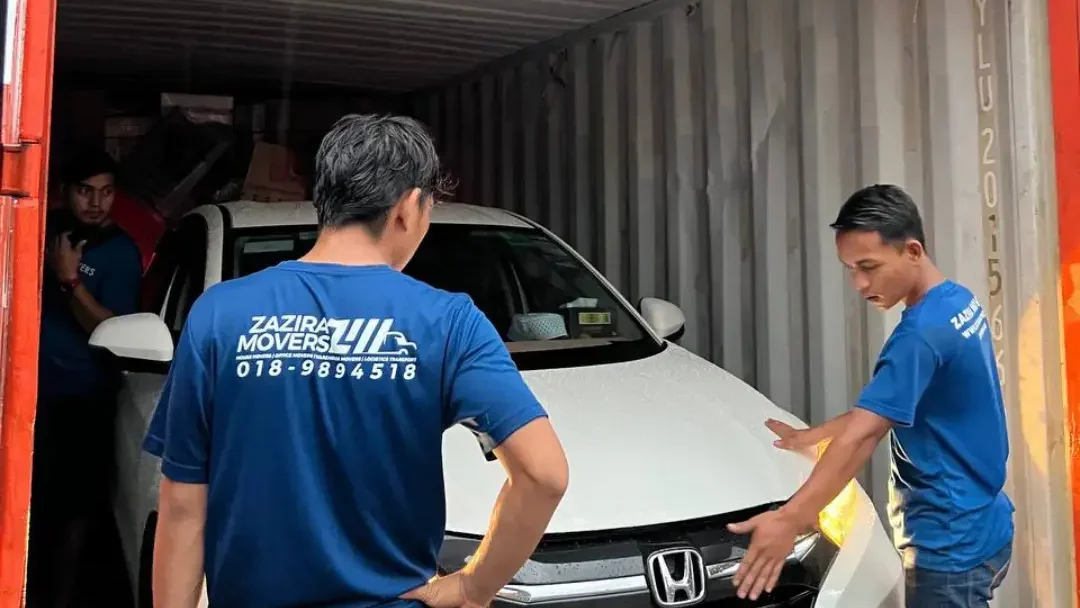 Zazira Movers offers vehicle delivery services for safe and timely transportation of cars and other vehicles across Malaysia.