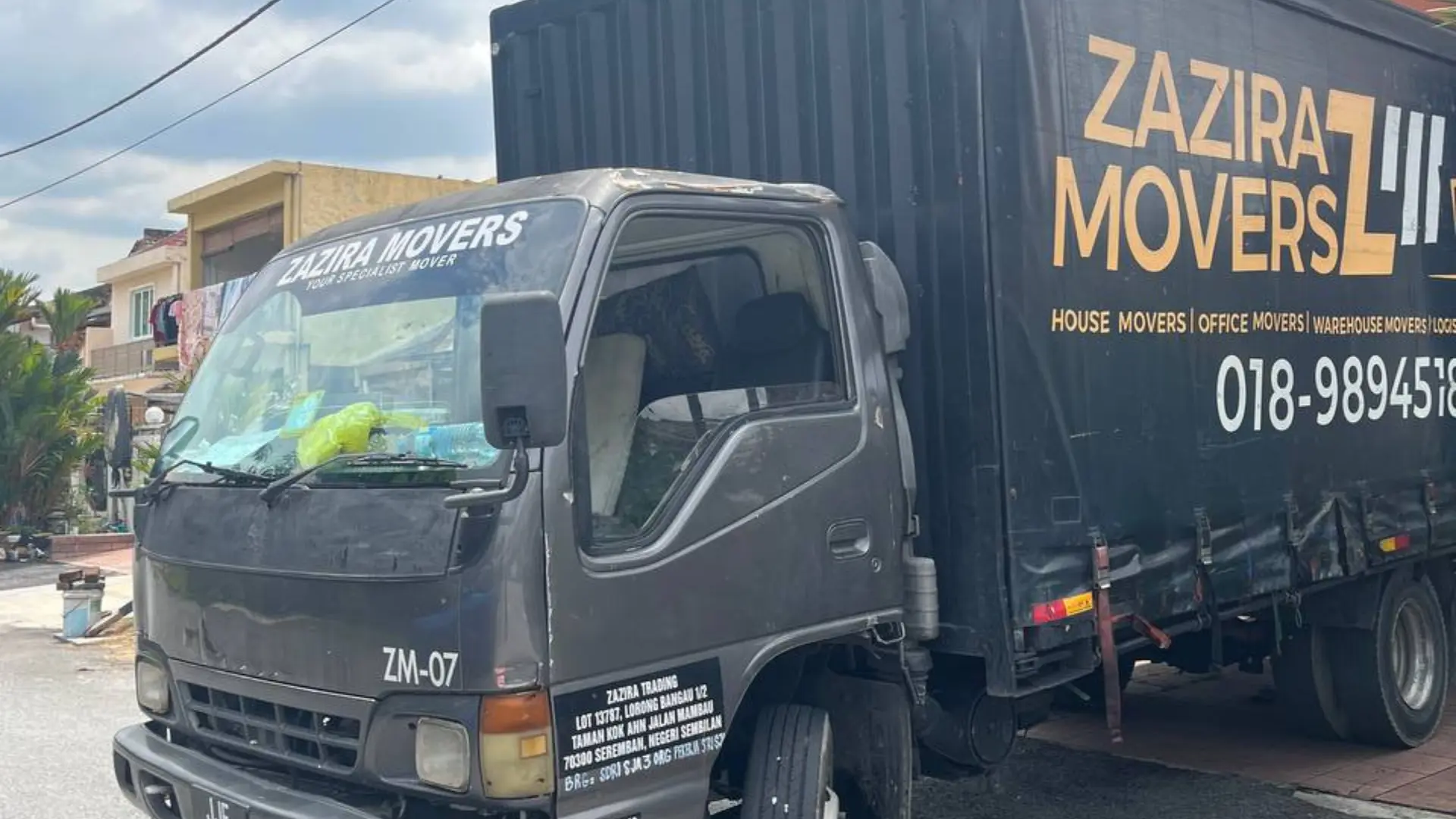 Home 9 Lorry rental for moving services in Malaysia by Zazira Movers