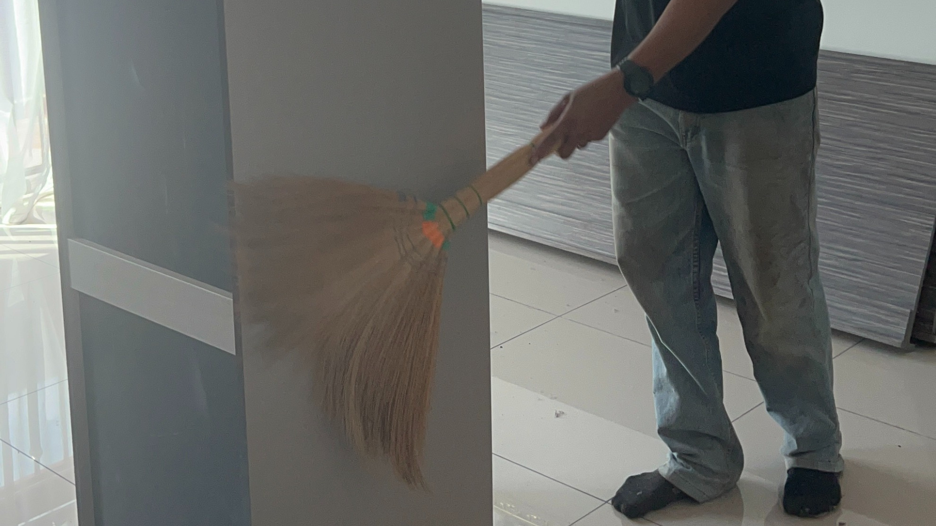 Pre-move and post-move cleaning service