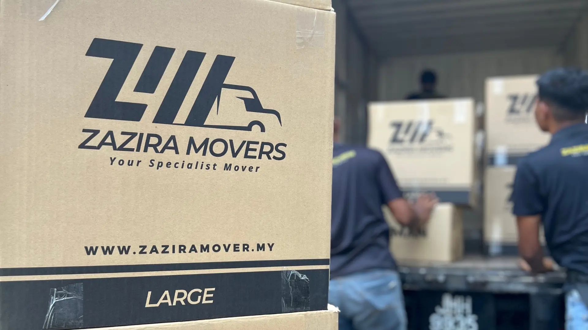 Logistics & Transport 4 Premium Boxes by Zazira Movers for packaging items